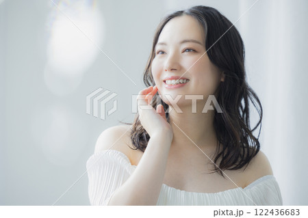 若い女性、ビューティーイメージ 若い女性、ビューティーイメージ 122436683