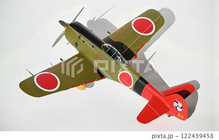 四式戦 疾風、1/72スケール模型、ザ・コクピット「アクリルの棺」 122439458