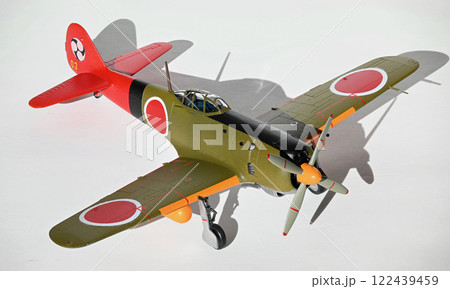 四式戦 疾風、1/72スケール模型、ザ・コクピット「アクリルの棺」 122439459