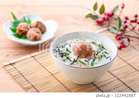 梅干し茶漬け （ 紀州南高梅 はちみつ梅使用 ） 122442887