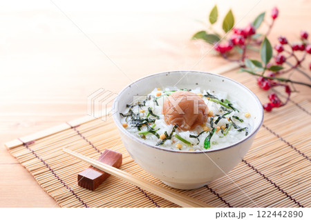 梅干し茶漬け （ 紀州南高梅 はちみつ梅使用 ） 122442890