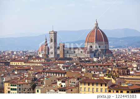 Aerial view of the Florence Cathedral 122445383