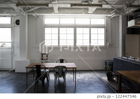 洒落たカフェの風景 洒落たカフェの風景 122447346