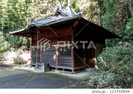 茨城県阿見町にある巨木で有名な生延山塙不動尊本堂 122450694
