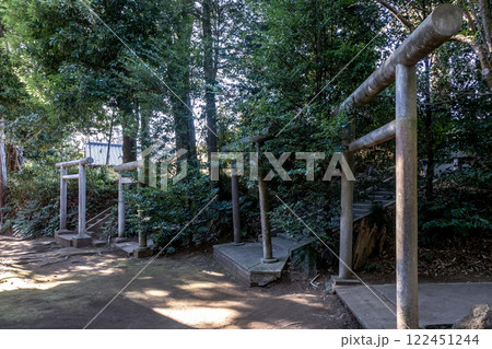 茨城のお伊勢さんと言われる豊受皇大神宮境内にある鳥居 122451244