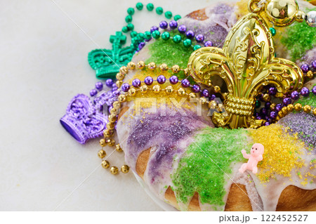 Mardi Gras Celebration. Colorful Mardi Gras King Cake 122452527