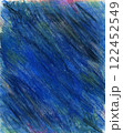 青色のオイルパステルで描いた質感のある背景素材 122452549