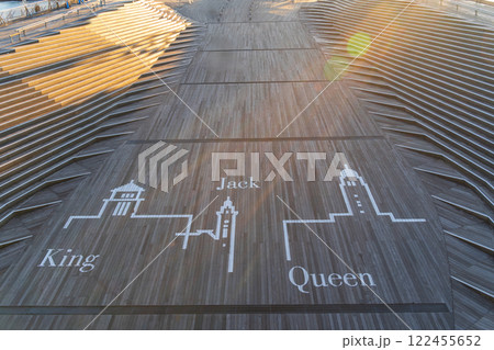 「神奈川県」横浜港大さん橋国際客船ターミナル くじらのせなか 「神奈川県」横浜港大さん橋国際客船ターミナル くじらのせなか 122455652