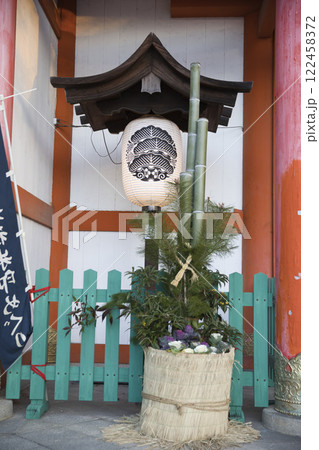 今宮神社　楼門の門松 122458372