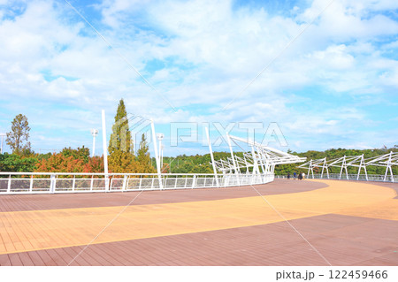 愛知県長久手市、モリコロパーク内施設、グローバルループの風景 愛知県長久手市、モリコロパーク内施設、グローバルループの風景 122459466