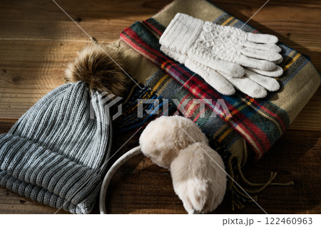 冬小物の静物 冬小物の静物 122460963