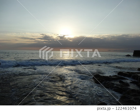 バリ島の夕日 バリ島の夕日 122461074