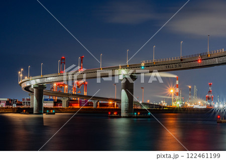 四日市 工業地帯の夜景 名古屋 四日市 工業地帯の夜景 名古屋 122461199