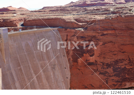 グレンキャニオンダム　アメリカ　アリゾナ州 122461510