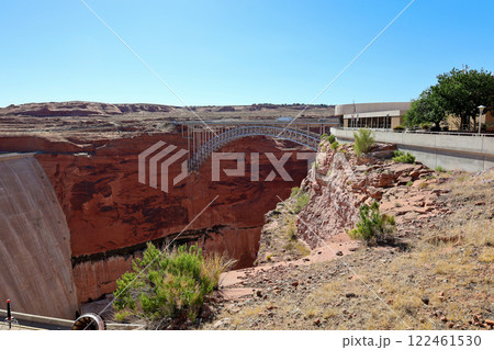 グレンキャニオンダム　アメリカ　アリゾナ州 122461530