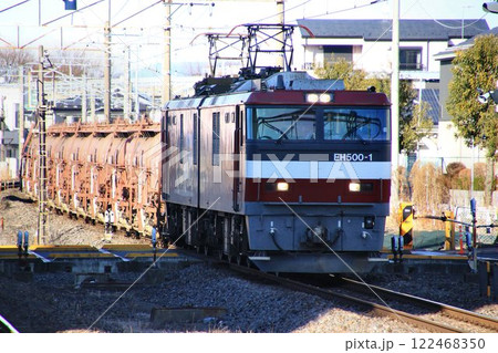終焉が近づく伝統の貨物列車『安中貨物』 ~電気機関車EH500牽引 終焉が近づく伝統の貨物列車『安中貨物』 ~電気機関車EH500牽引 122468350