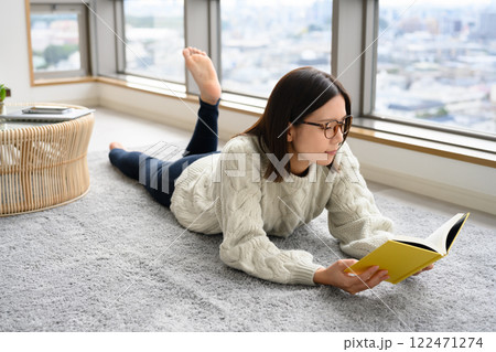 女性ポートレート 122471274