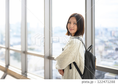 女性ポートレート 122471288