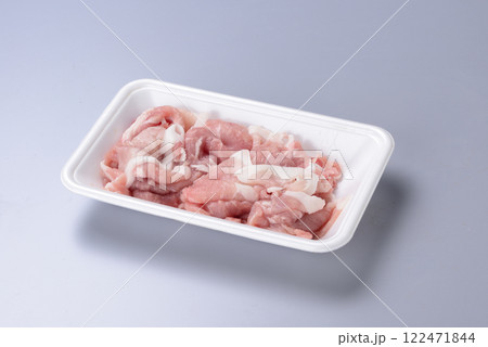 豚コマ肉 豚コマ肉 122471844