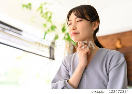 女性ポートレート 122472884