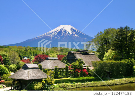 富士山・忍野八海（山梨県・忍野村） 122474188