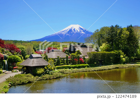 富士山・忍野八海（山梨県・忍野村） 122474189