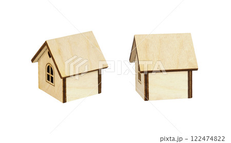 Set of small wooden houses isolated Set of small wooden houses isolated 122474822
