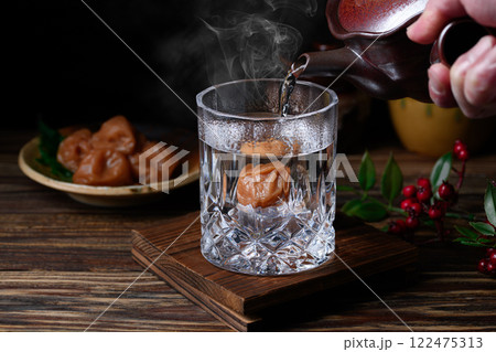 焼酎の梅割り 122475313