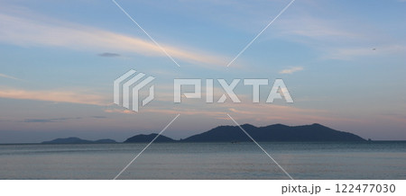 Sunset view from Klong Kloi Beach, Koh Chang, Thailand. 122477030