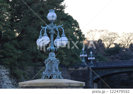 皇居正門石橋飾り電燈 122479582