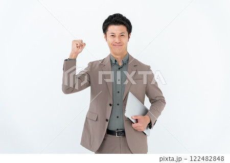 男性　オフィスカジュアル　ビジネス 122482848