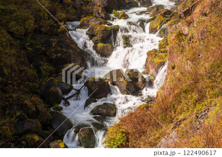 《栃木県》紅葉の華厳の滝・秋の奥日光自然風景 122490617