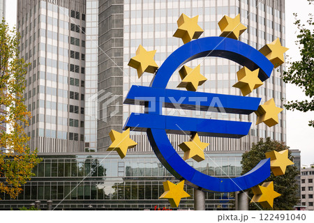 The Euro Sign in Frankfurt, German The Euro Sign in Frankfurt, German 122491040