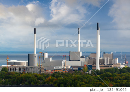 Waste-Energy Plant in Copenhagen Waste-Energy Plant in Copenhagen 122491063