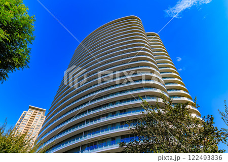 東京　港区　南青山にあるパークコート青山ザタワー 122493836