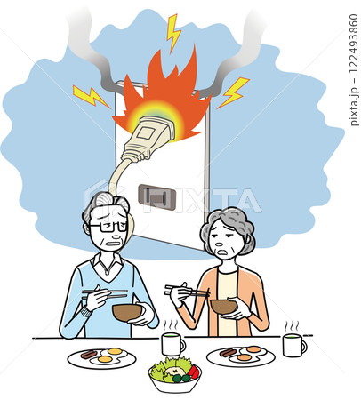 コンセントのショートが火災原因になるのを心配する高齢夫婦 122493860