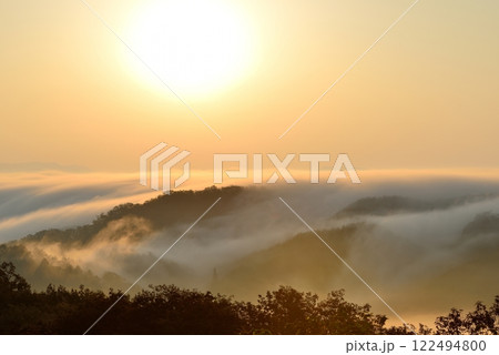 田之原展望台からの美郷町の両国おろし（雲海） 122494800