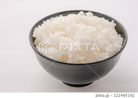 茶碗に盛られたご飯 茶碗に盛られたご飯 122495192