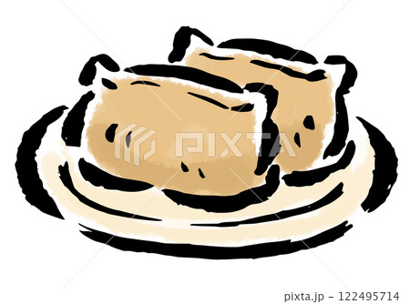 皿に盛ったお稲荷さん（いなり寿司）　筆タッチ手描きイラスト 122495714