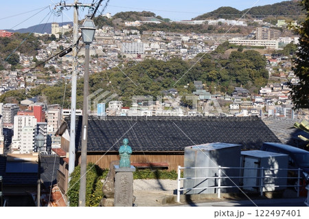 長崎さるく、長崎さんぽ、坂本龍馬、風頭公園、一月の長崎、亀山社中、長崎の坂をあるく 122497401