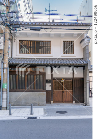 小城製薬（道修町通の薬品会社）　大阪市中央区道修町 122499656