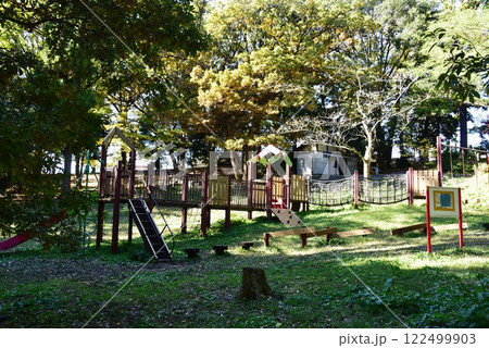 横浜市旭区　今宿東公園の遊具 122499903