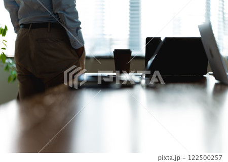 ビジネスのシーン 122500257