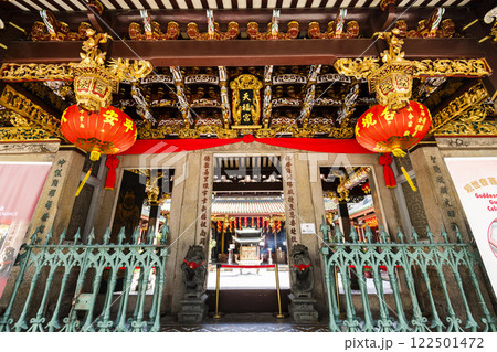Building view of the Thian Hock Keng in Chinatown, Singapore, it's the oldest Chinese temple in Singapore and is enshrined in Mazu.  122501472