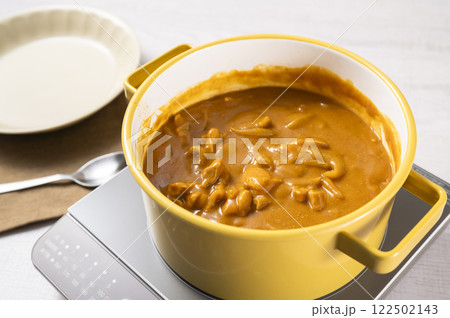 ホーロー鍋でバターチキンカレー 122502143