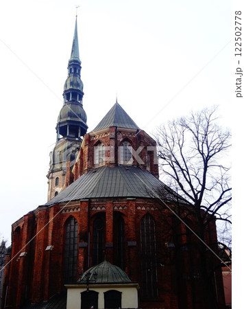 【ラトビア】聖ペテロ教会の外観（リガ） 122502778