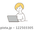 ノートパソコンを操作する女性　イラスト素材 122503305