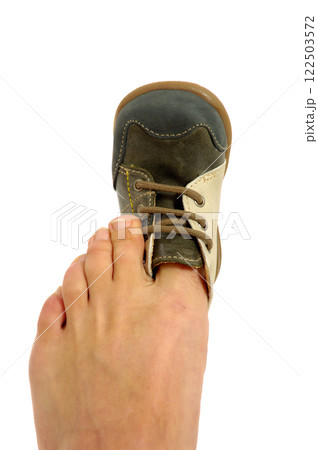 painfull shoe 122503572
