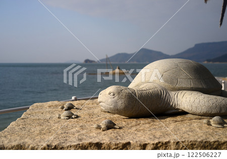 小豆島戸形崎ウミガメ親子の石像 122506227