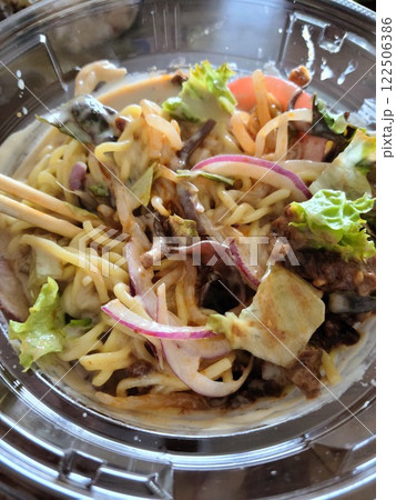 冷やし豆乳担々麺 122506386